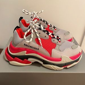 Balenciaga Triple S Sneakers Sz 38